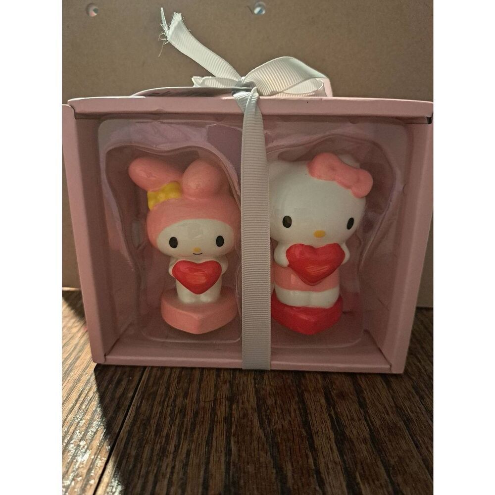 New Sanrio Hello Kitty & My Melody Salt and Pepper Shakers – Blue Sky, Ceramic